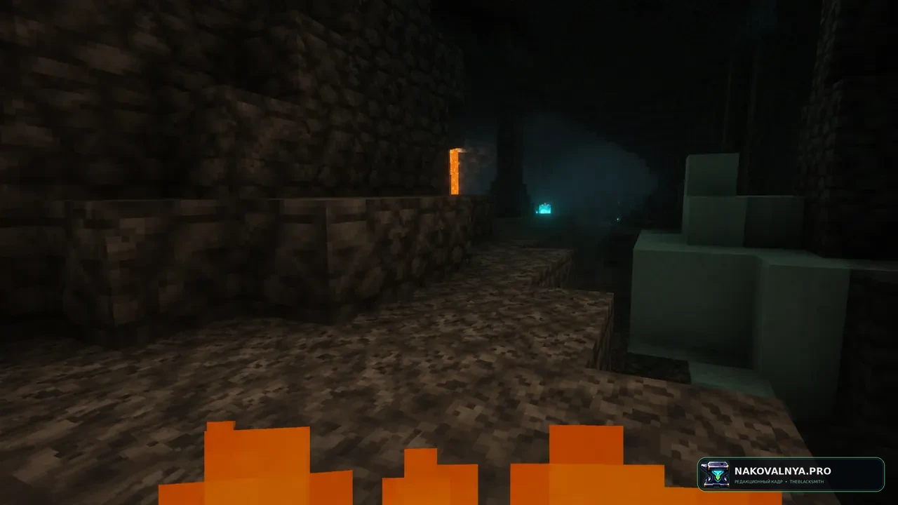 OUTDATED! - Small fire: уменьшенный огонь для лучшего обзора — редакционная иллюстрация 3 из 3